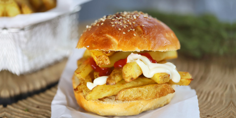 Hippie Brötchen Burger – Die nordhessische Spezialität