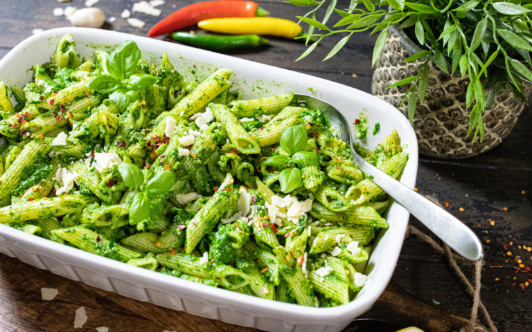 15 Minuten Pesto Spinat Nudeln -Pasta