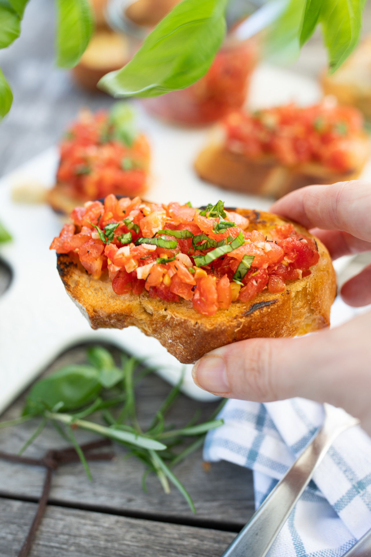 Einfach Bruschetta selber machen - Zimtliebe- Schnelle Rezepte backen ...