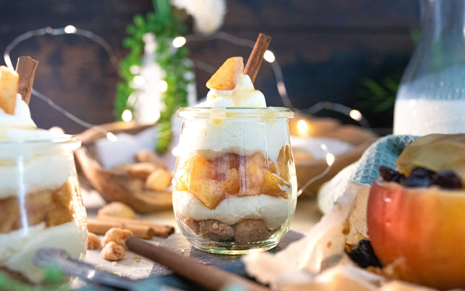 Bratapfel Schicht-Dessert im Glas mit Eierlikör Shot - Zimtliebe ...