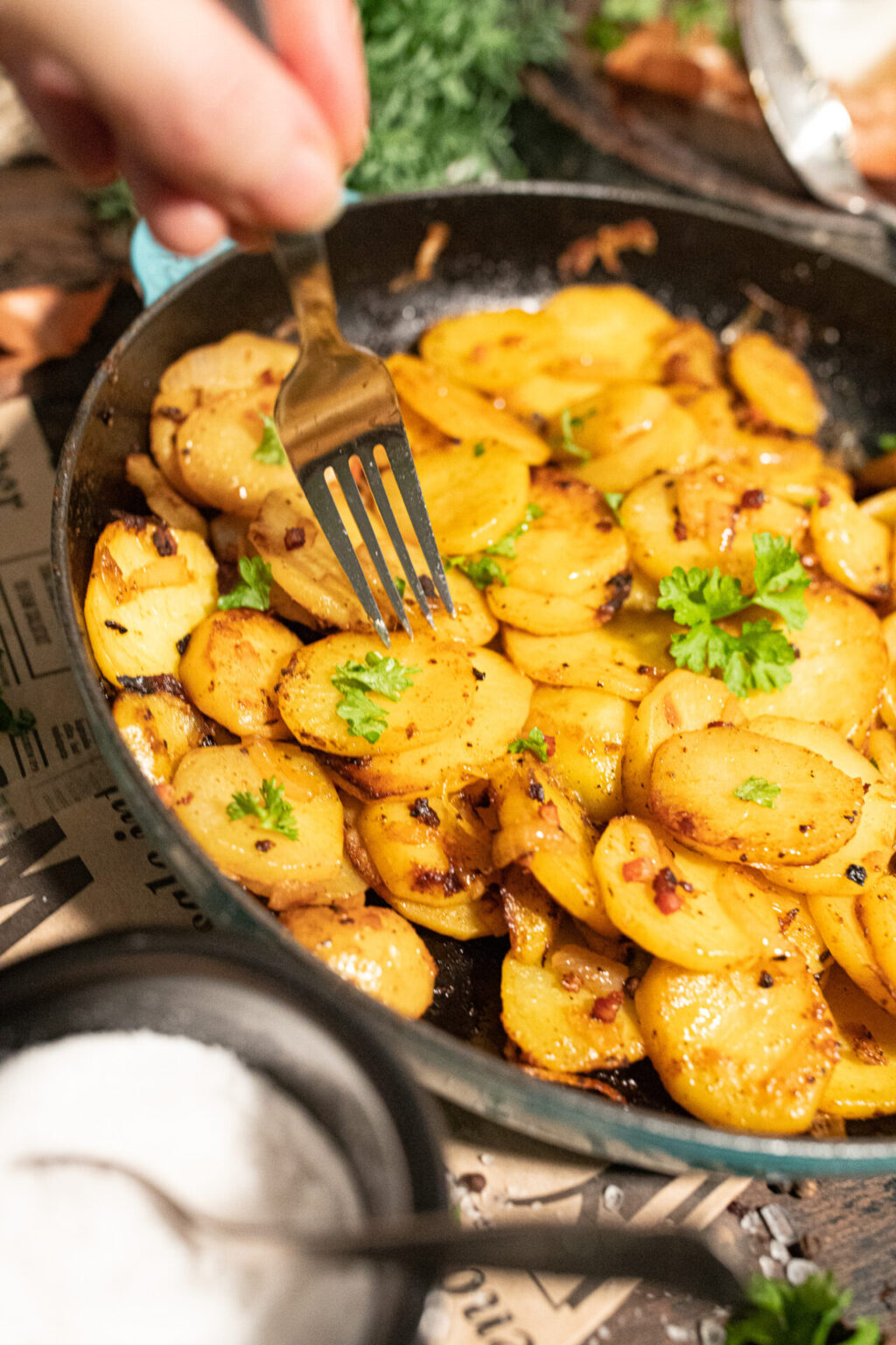 Knusprige Bratkartoffeln in der Heißluftfritteuse (AirFryer ...