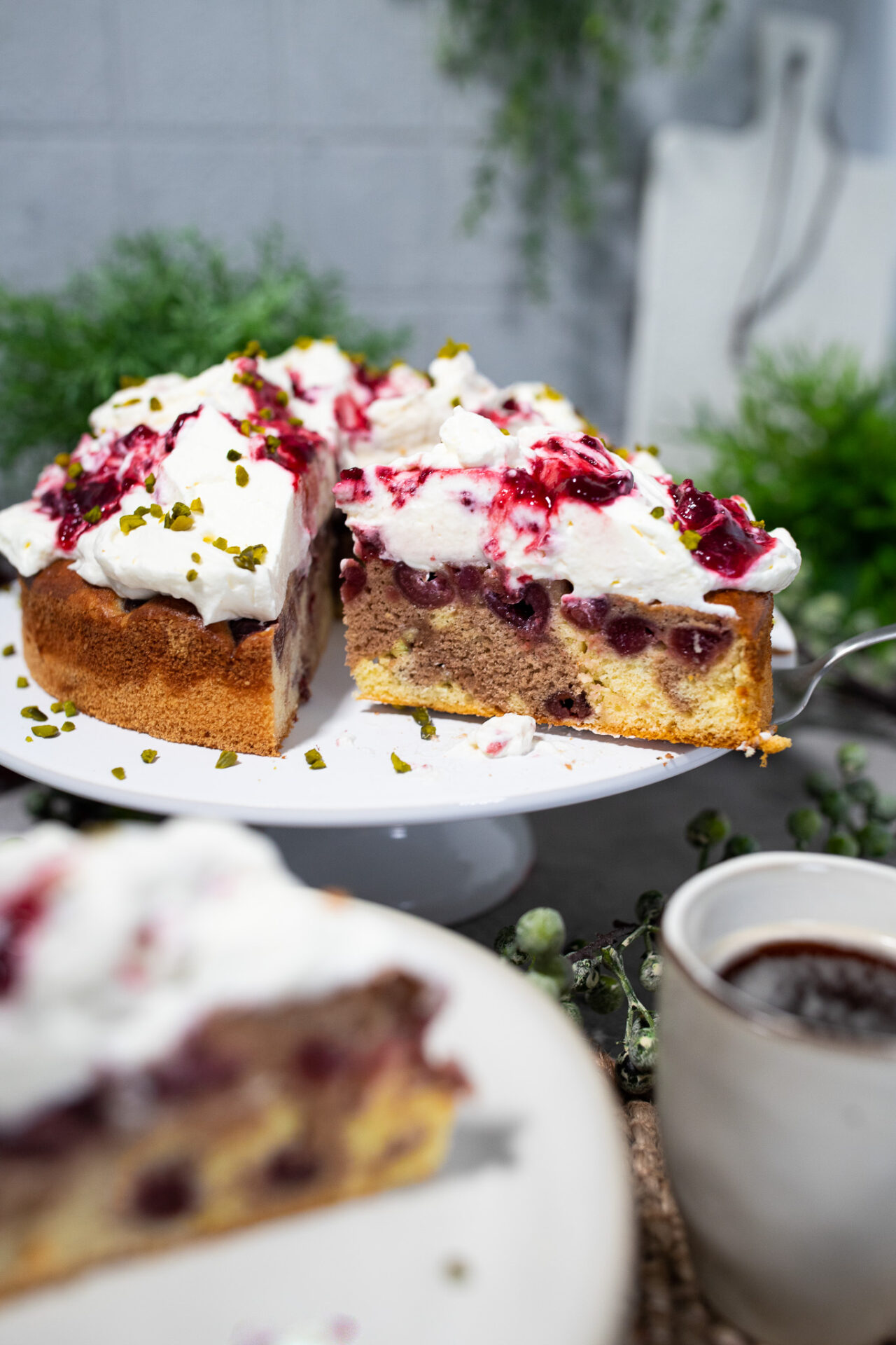 Saftiger Marmorkuchen mit Kirschen &amp; Sahne - Zimtliebe- Schnelle ...