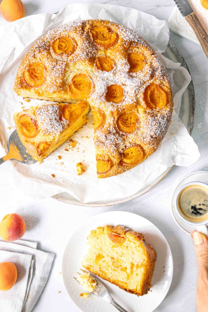 Aprikosenkuchen mit Quark